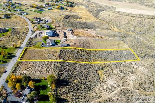 1240 S Rimline Dr, Idaho Falls, ID, 83401-5914 | Card Image