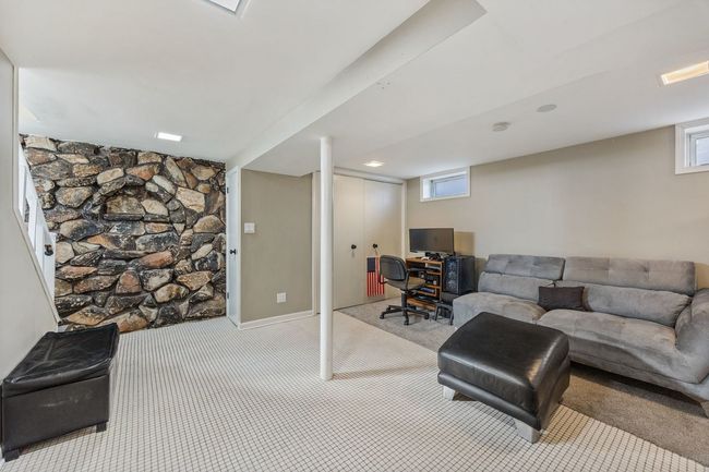 5824 Prospect Ave, House other with 2 bedrooms, 2 bathrooms and 4 parking in Berkeley IL | Image 17