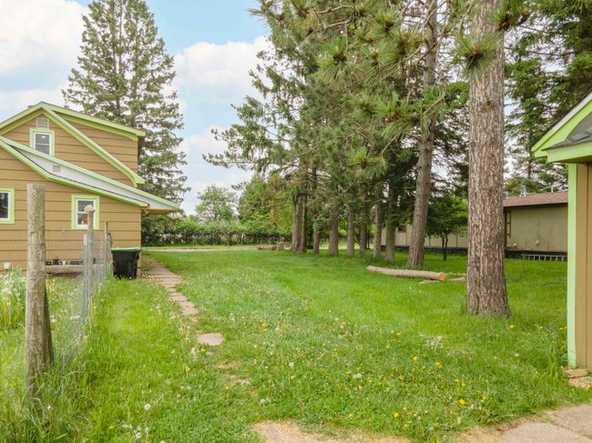 124 Berkshire Ave, House other with 2 bedrooms, 1 bathrooms and null parking in Caspian MI | Image 24