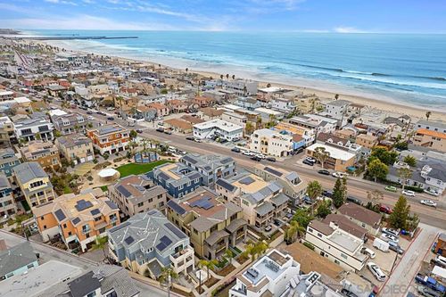 819 Kennebeck Ct, San Diego, CA, 92109-7746 | Card Image