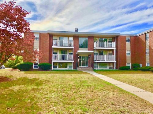c3-30 Worthen St, Chelmsford, MA, 01824-2621 | Card Image