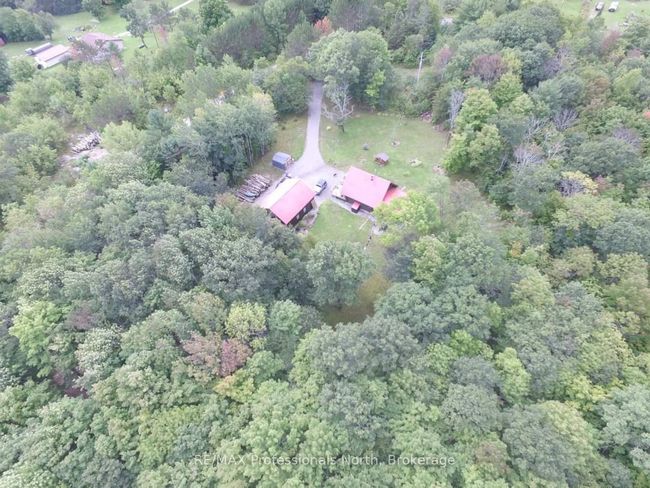 1015 Calbrett Rd, House other with 1 bedrooms, 1 bathrooms and 5 parking in Haliburton ON | Image 44