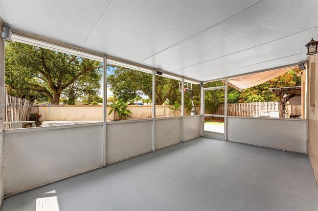 6800 Bayfront Cir, House other with 3 bedrooms, 3 bathrooms and null parking in Margate FL | Image 13