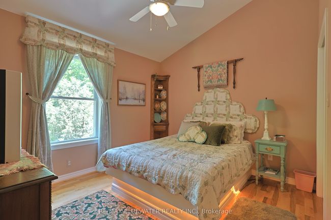 5 Philip St, House other with 7 bedrooms, 5 bathrooms and 5 parking in Huron ON | Image 40