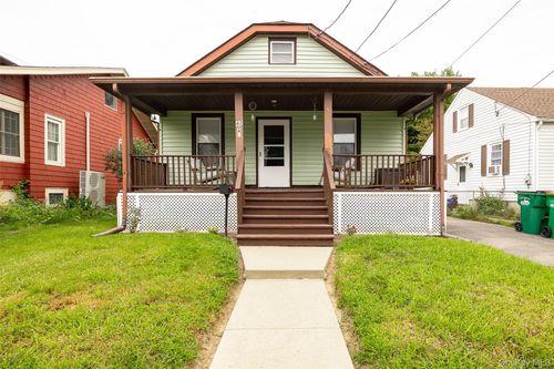 42 Oak St, Beacon, NY, 12508-1947 | Card Image