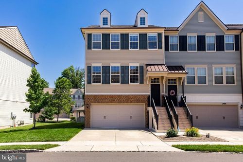 415 Tall Oaks Dr, WARMINSTER, PA, 18974-5213 | Card Image