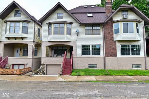 122 E 27th St, Indianapolis, IN, 46205-4104 | Card Image