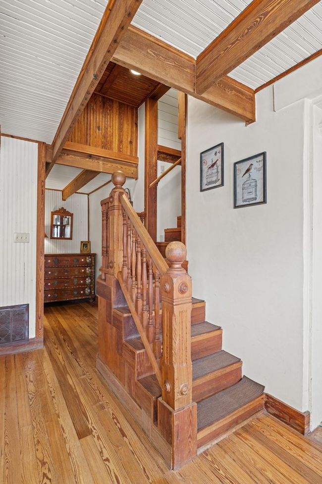202 S Bowie St, Home with 5 bedrooms, 6 bathrooms and 1 parking in Fredericksburg TX | Image 15