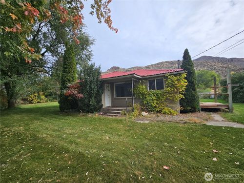 b-32258 B Highway 97, Tonasket, WA, 98855 | Card Image