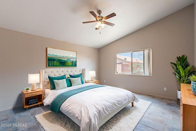 24-web-or-mls-Holly Berry-20 virtually s | Image 10