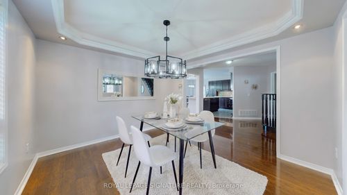 59 Medland Ave, Whitby, ON, L1P1S7 | Card Image