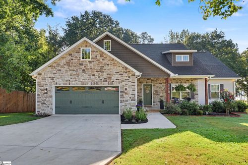 701 Coneross Creek Rd, Seneca, SC, 29678-6012 | Card Image