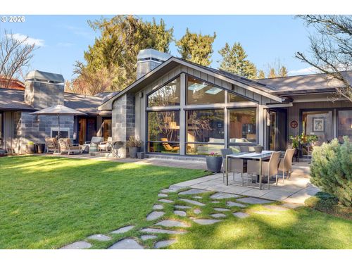 19333 Se River Drive Ct, Milwaukie, OR, 97267 | Card Image