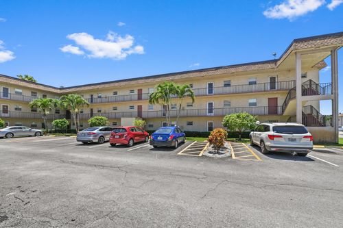 202-701 Lori Dr, Palm Springs, FL, 33461-1283 | Card Image