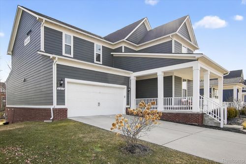 985 Truman Dr, Canton, MI, 48188-2881 | Card Image