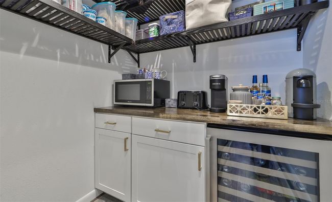 6337 Cocoa Ln, House other with 4 bedrooms, 2 bathrooms and null parking in APOLLO BEACH FL | Image 16