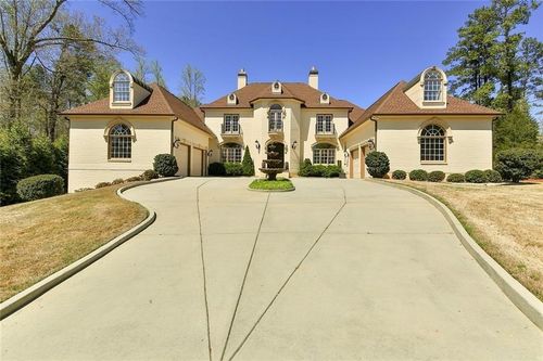 6915 Prestons Ests, Atlanta, GA, 30349-1057 | Card Image