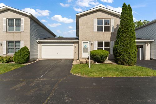 1011 Windsor Ln, Dyer, IN, 46311-1257 | Card Image