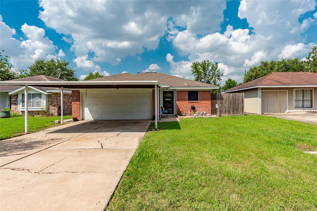 Avenue M , South Houston, TX 77587