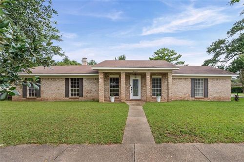 6300 Cottage Hill Rd, Mobile, AL, 36609-3111 | Card Image