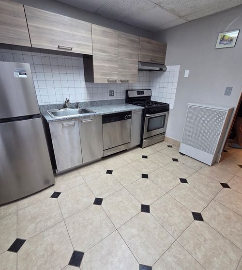 apt-1-1710 Commonwealth Ave, Boston, MA, 02135-5624 | Card Image