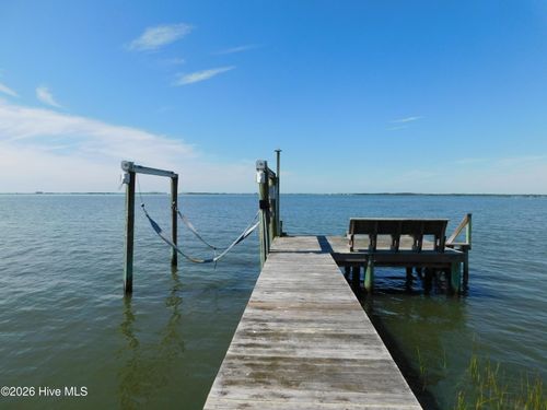 213 Rudolph Dr, Beaufort, NC, 28516-9402 | Card Image