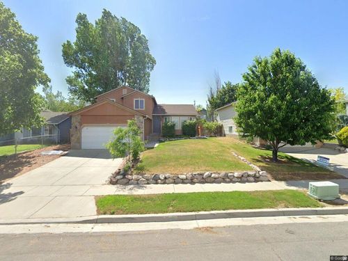 6022 S Park Wood Dr, Kearns, UT, 84118-6738 | Card Image