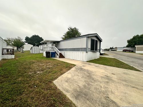 5475 Southcross Ranch Rd, San Antonio, TX, 78222-4045 | Card Image