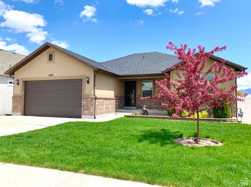12137 Black Powder Dr, Herriman, UT, 84096-5569 | Card Image