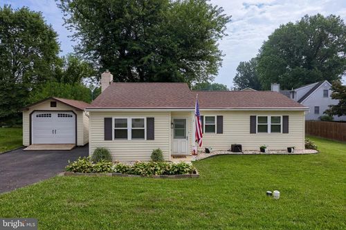 131 Brook Ln, WRIGHTSVILLE, PA, 17368-1427 | Card Image
