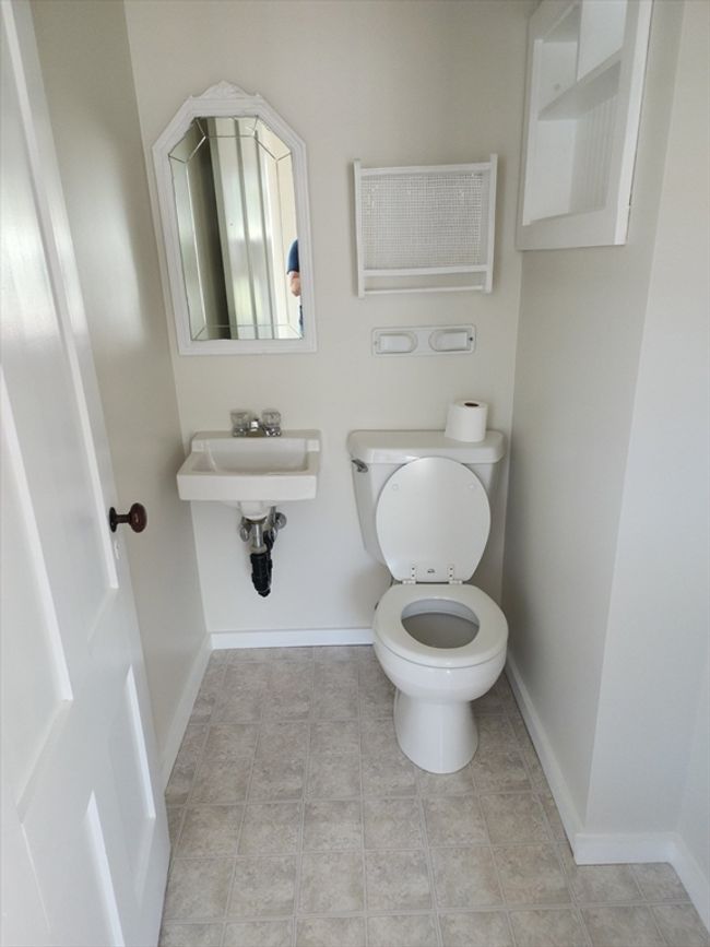 2 - 125 Center St, Condo with 3 bedrooms, 2 bathrooms and 2 parking in Lee MA | Image 6