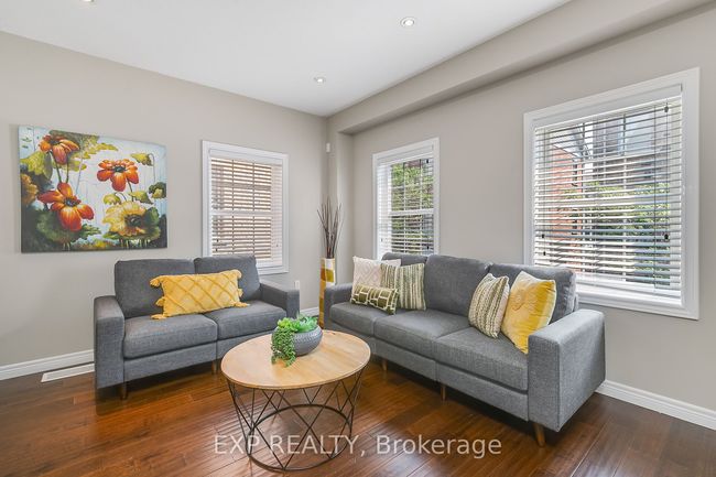 12 Oxfordshire Lane, Condo with 3 bedrooms, 4 bathrooms and 1 parking in Kitchener ON | Image 12