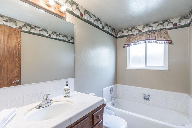 780 Hoen Ct, House other with 3 bedrooms, 2 bathrooms and 4 parking in Santa Rosa CA | Image 17
