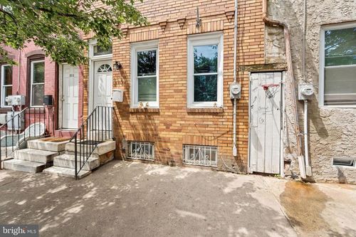 313 Chestnut St, CAMDEN, NJ, 08103-1919 | Card Image