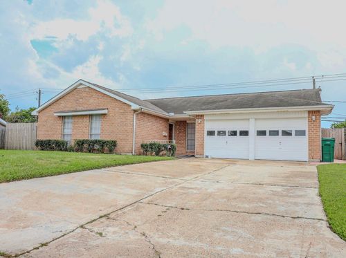 722 Canna St, Channelview, TX, 77530-3305 | Card Image