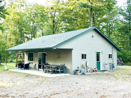 N11301 Woodland Ln, Elcho, WI, 54428 | Card Image