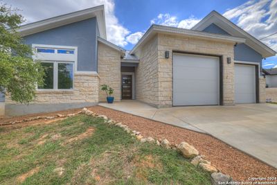 1310 Yaupon Dr, House other with 3 bedrooms, 2 bathrooms and null parking in Fischer TX | Image 2