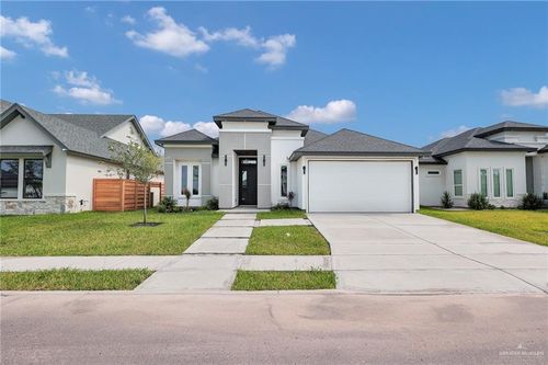 910 Azalea St, Mission, TX, 78573-2839 | Card Image