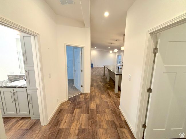 944 E Kiva Dr, House other with 4 bedrooms, 3 bathrooms and null parking in Blanding UT | Image 20