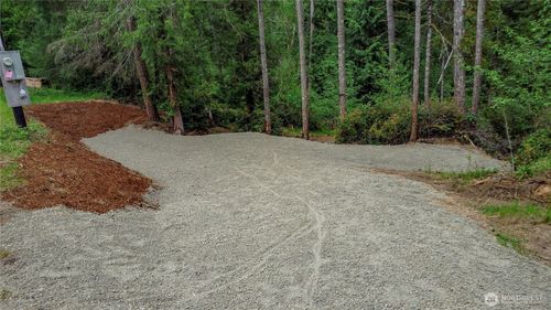 220 E Peebles Ct, Shelton, WA, 98584-9681 | Card Image