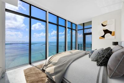 5302 - 1451 Brickell Ave, Condo with 3 bedrooms, 3 bathrooms and null parking in Miami FL | Image 2