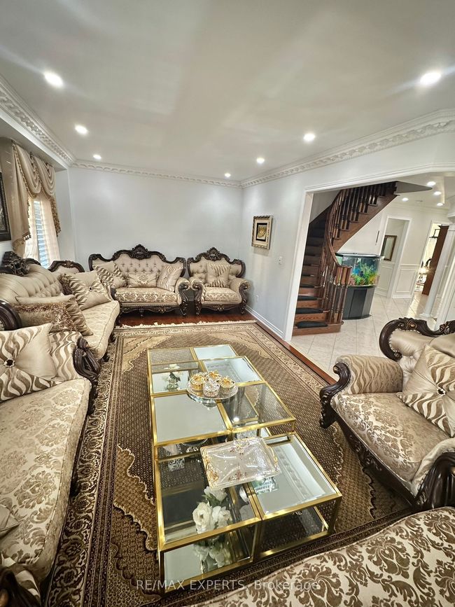 1 Berger Ave, House other with 6 bedrooms, 5 bathrooms and 2 parking in Markham ON | Image 8