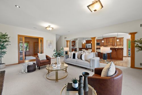 W287N6371 Broadwing Ct, Hartland, WI, 53029-9442 | Card Image