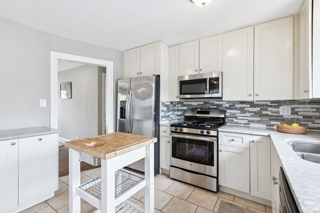 9333 Kildare Ave, House other with 3 bedrooms, 3 bathrooms and 4 parking in Skokie IL | Image 7