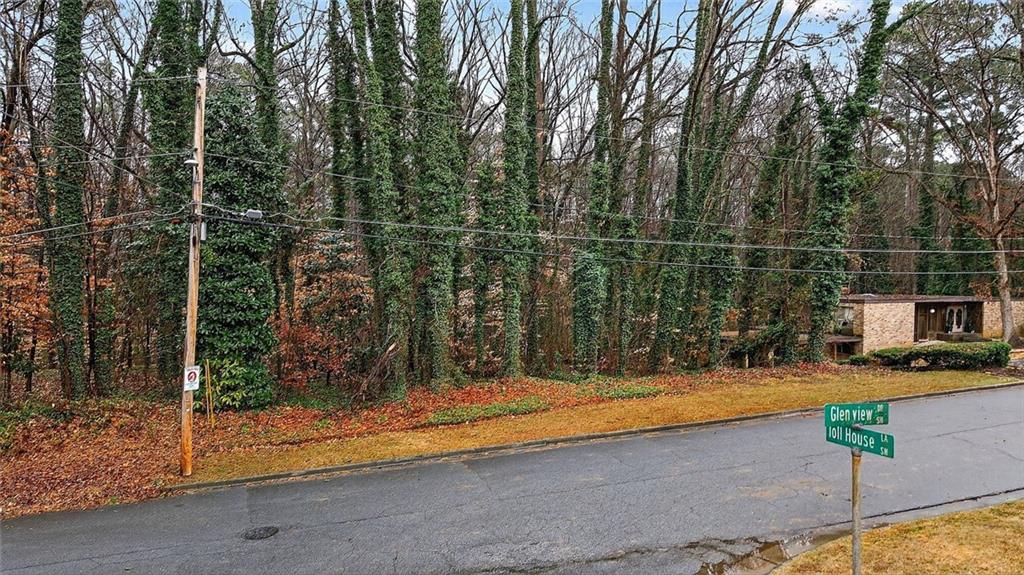 Land in Atlanta 2