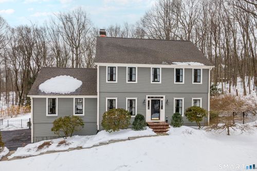 39 Bradley Ln, Sandy Hook, CT, 06482-1611 | Card Image