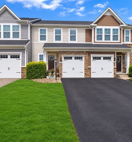 2056 Cade Dr, Monaca, PA, 15061-2333 | Card Image