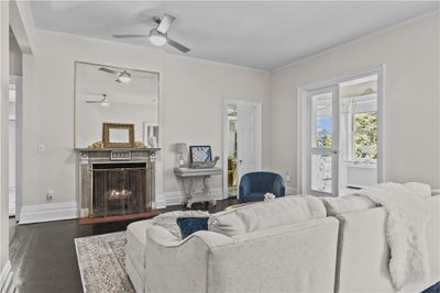 2N - 519 Bellevue Avenue, Condo with 2 bedrooms, 1 bathrooms and 2 parking in Newport RI | Image 3