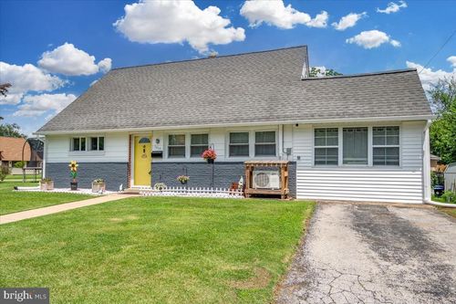 1517 Binder Ln, WILMINGTON, DE, 19805-1227 | Card Image