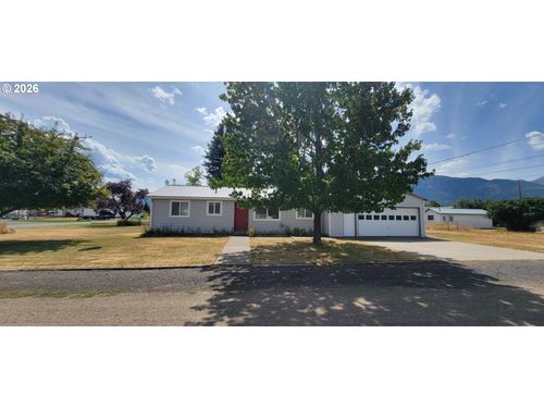 302 E Poplar, Joseph, OR, 97846-8496 | Card Image